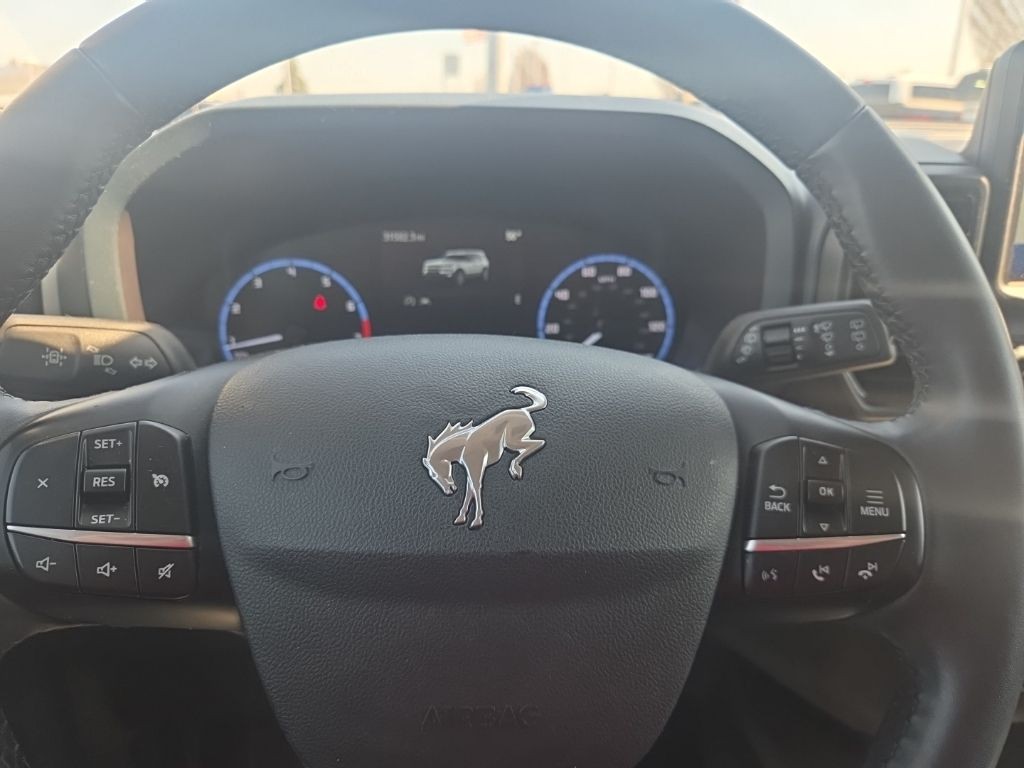 Ford Bronco Sport Vehicle Full-screen Gallery Image 12