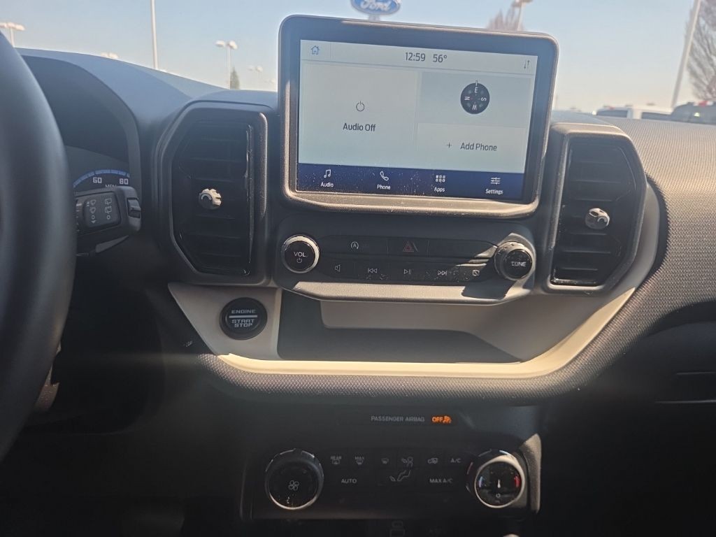 Ford Bronco Sport Vehicle Full-screen Gallery Image 13