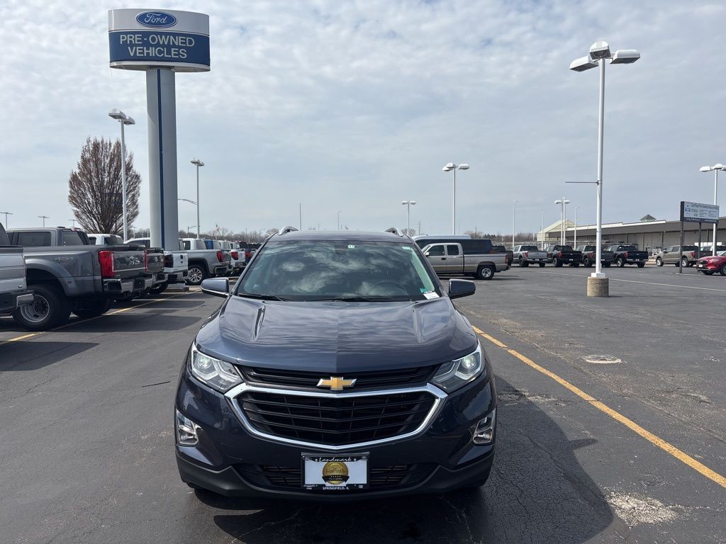 Chevrolet Equinox Vehicle Full-screen Gallery Image 7