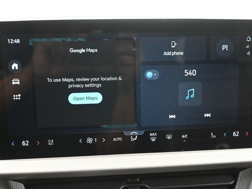 Ford Explorer Vehicle Full-screen Gallery Image 11