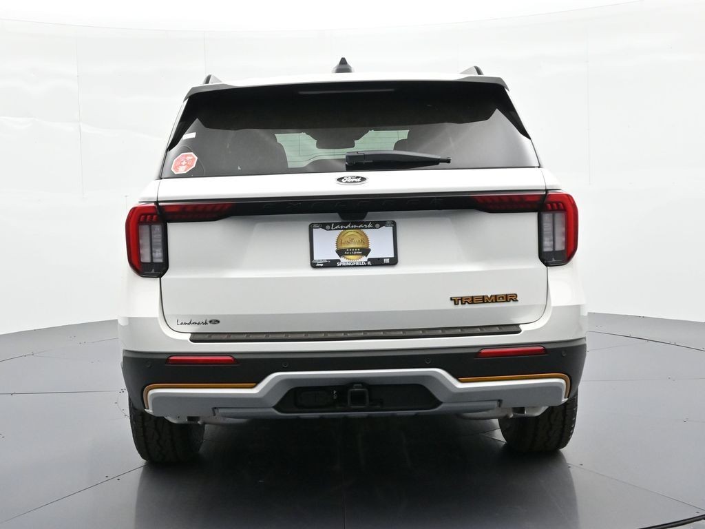 Ford Explorer Vehicle Full-screen Gallery Image 7