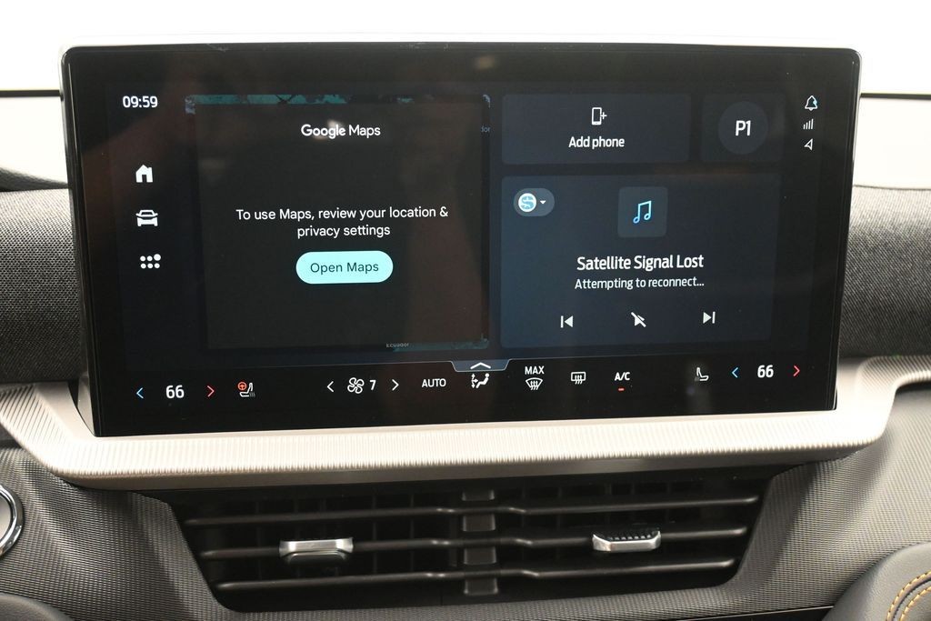 Ford Explorer Vehicle Full-screen Gallery Image 11