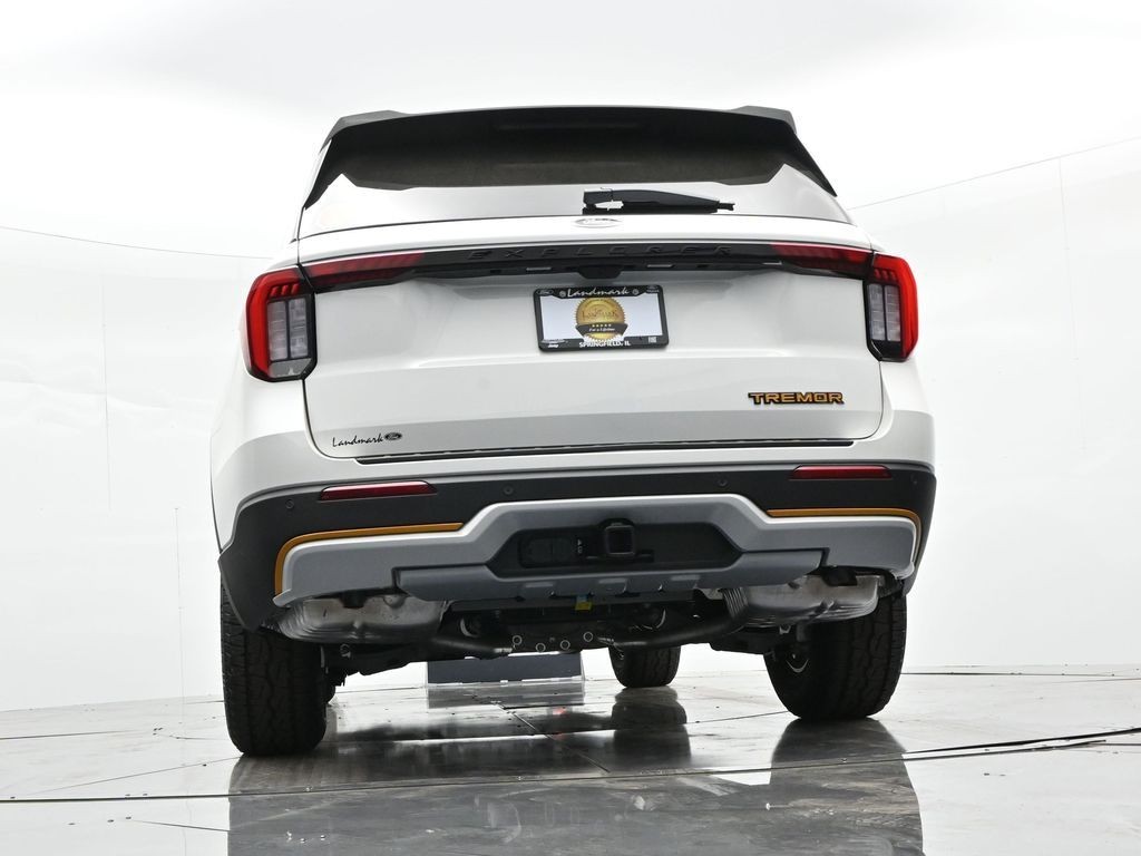 Ford Explorer Vehicle Full-screen Gallery Image 31