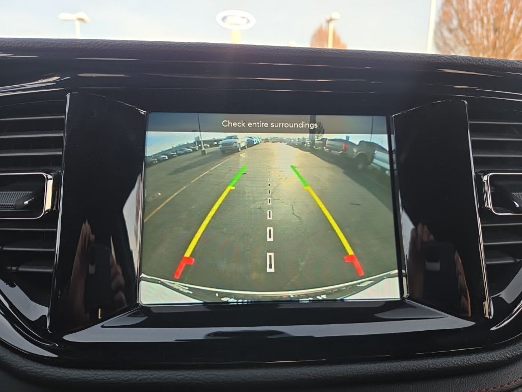 Dodge Durango Vehicle Full-screen Gallery Image 14