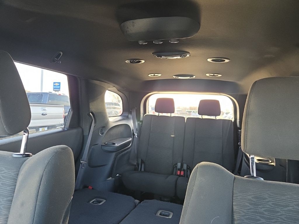 Dodge Durango Vehicle Full-screen Gallery Image 17