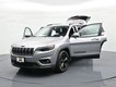 2020 Jeep Cherokee Altitude thumbnail image 31