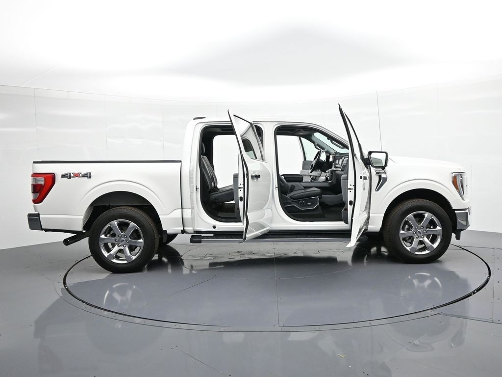 Ford F-150 Vehicle Full-screen Gallery Image 37