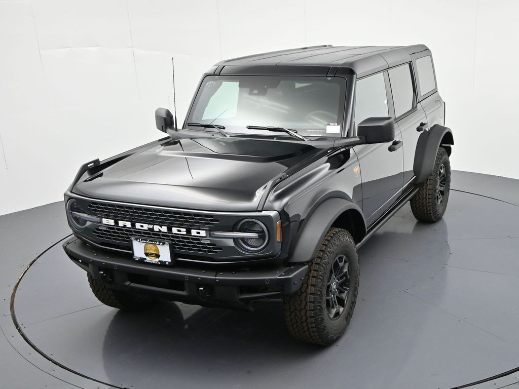Ford Bronco Vehicle Full-screen Gallery Image 28