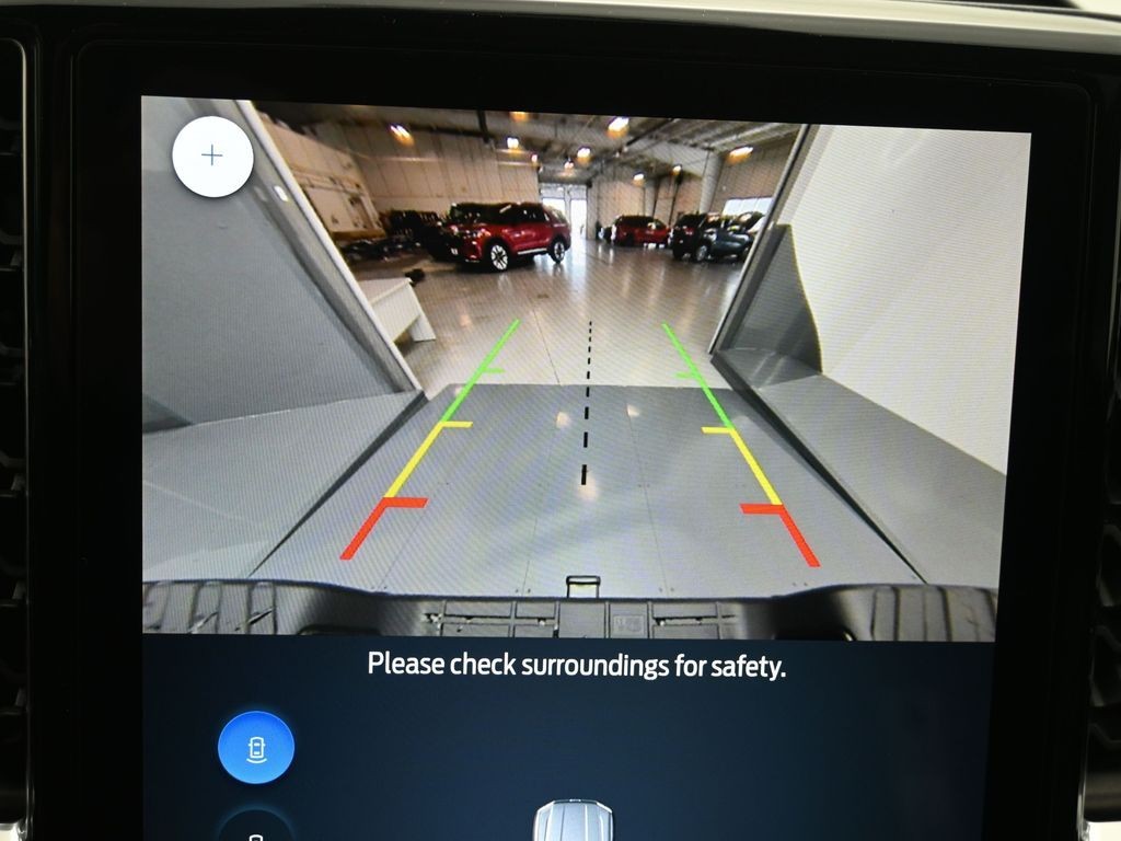 Ford Ranger Vehicle Full-screen Gallery Image 12