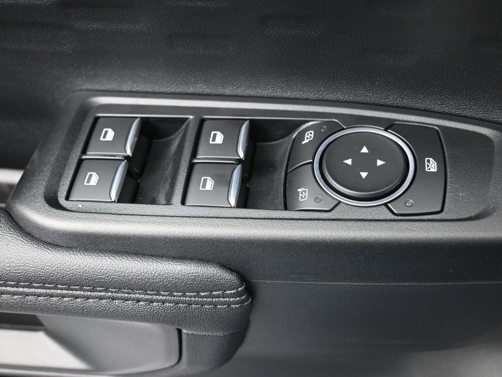 Ford Ranger Vehicle Full-screen Gallery Image 21