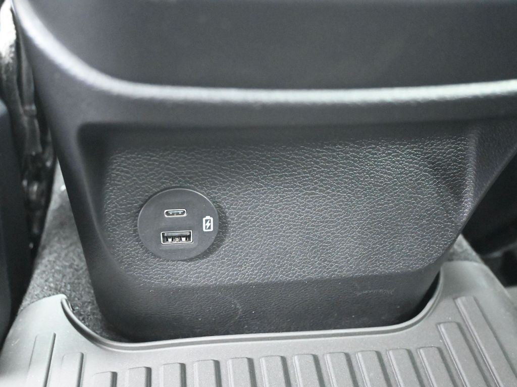 Ford Ranger Vehicle Full-screen Gallery Image 23