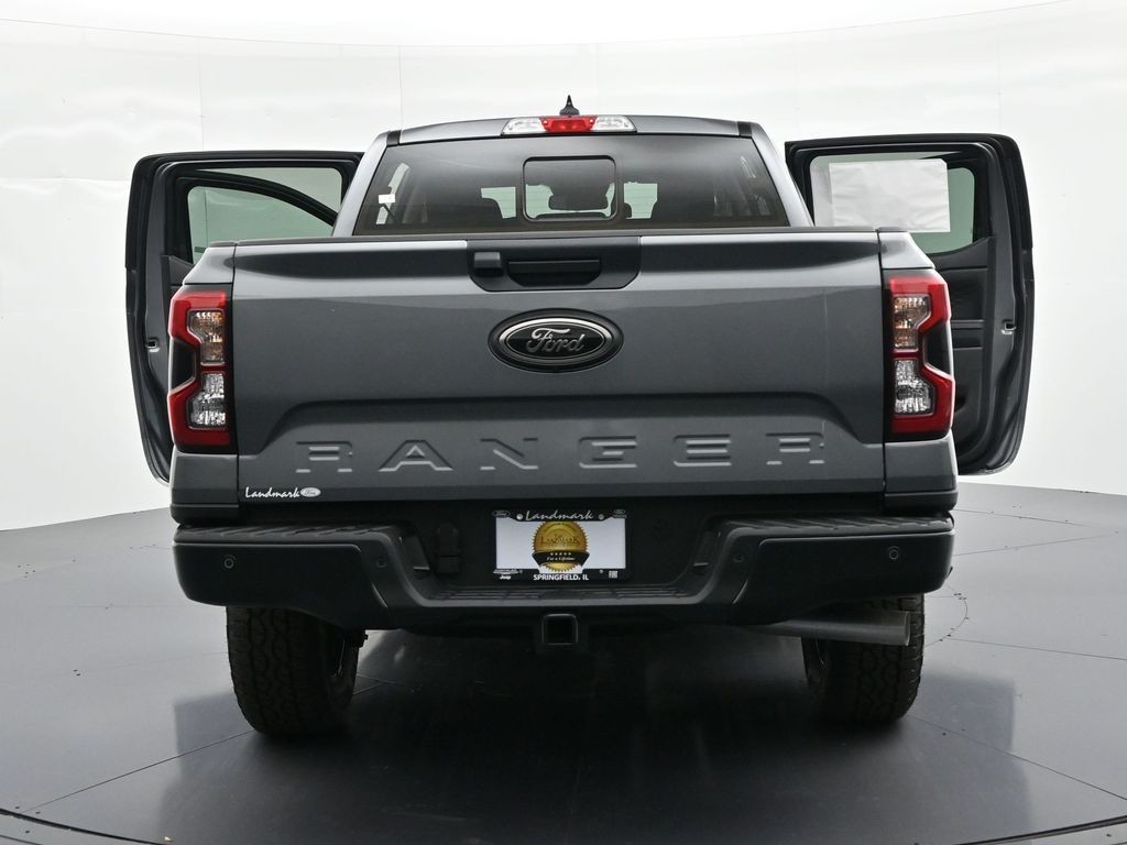 Ford Ranger Vehicle Full-screen Gallery Image 35