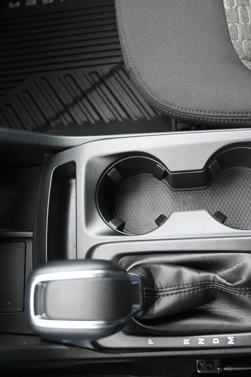 Ford Ranger Vehicle Full-screen Gallery Image 16