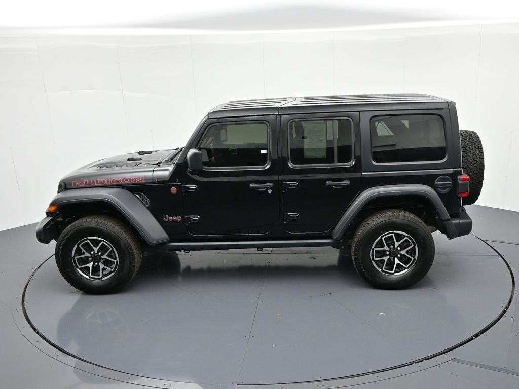 Jeep Wrangler Vehicle Full-screen Gallery Image 25