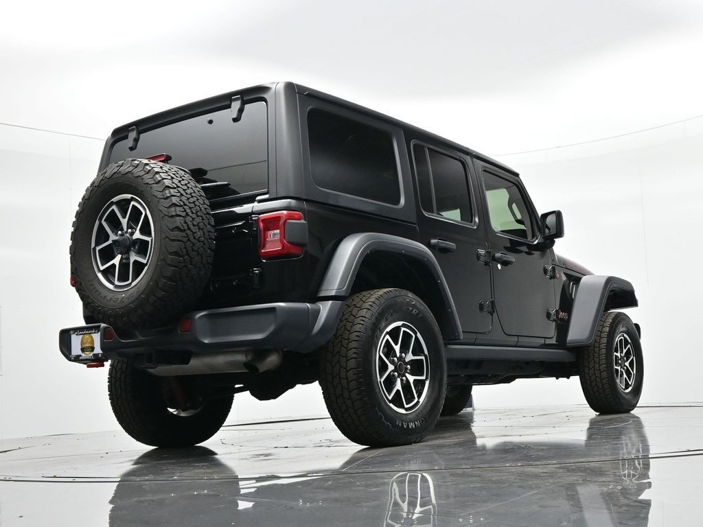 Jeep Wrangler Vehicle Full-screen Gallery Image 28