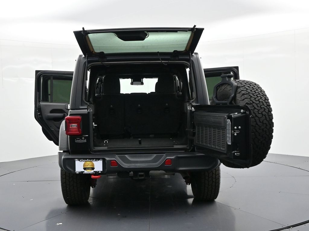 Jeep Wrangler Vehicle Full-screen Gallery Image 33