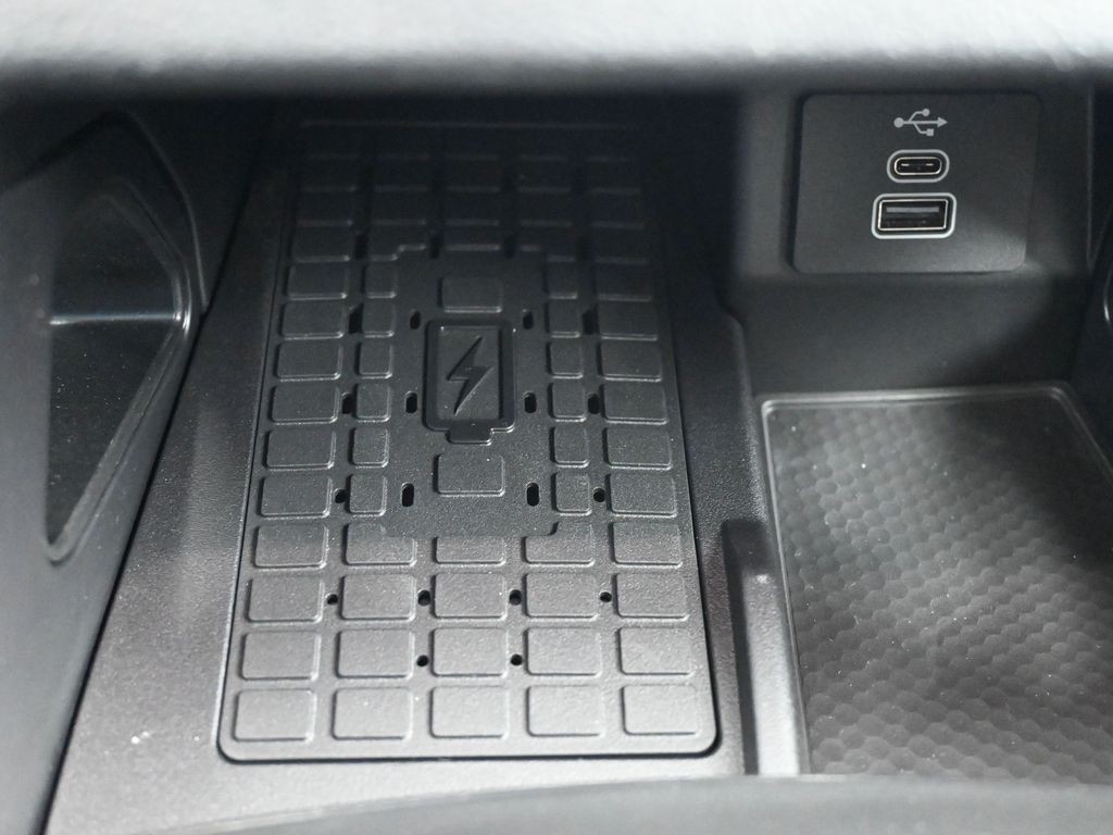 Ford Ranger Vehicle Full-screen Gallery Image 14