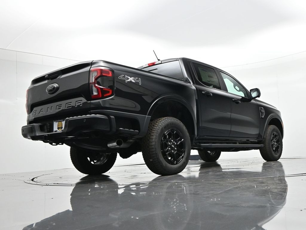 Ford Ranger Vehicle Full-screen Gallery Image 33