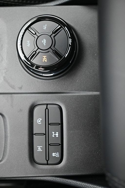 Ford Ranger Vehicle Full-screen Gallery Image 16