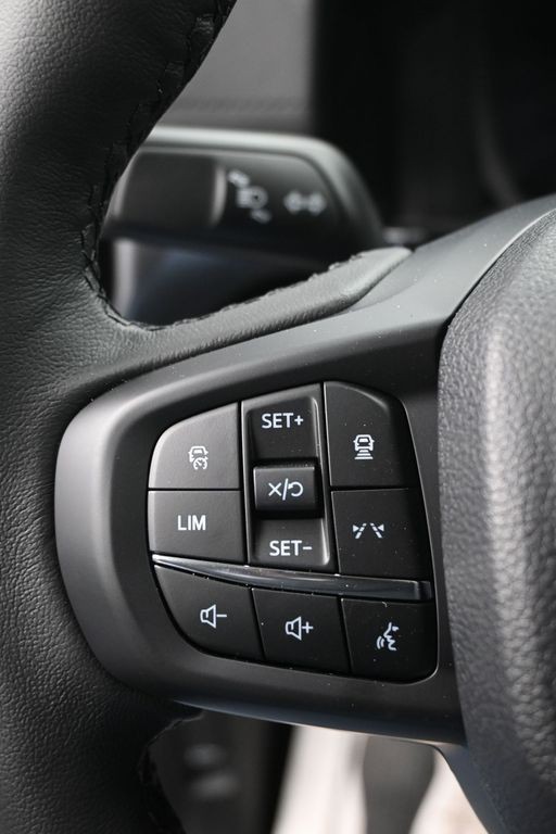 Ford Ranger Vehicle Full-screen Gallery Image 21