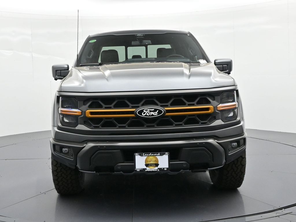 Ford F-150 Vehicle Full-screen Gallery Image 3