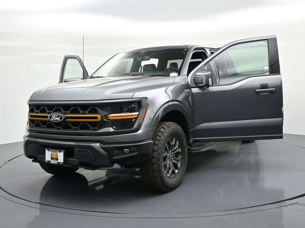 Ford F-150 Vehicle Full-screen Gallery Image 41