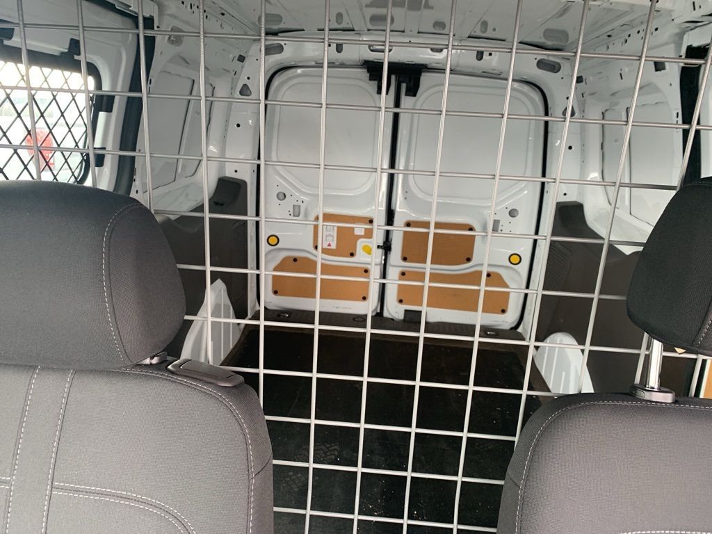 Ford Transit Connect Van Vehicle Full-screen Gallery Image 15