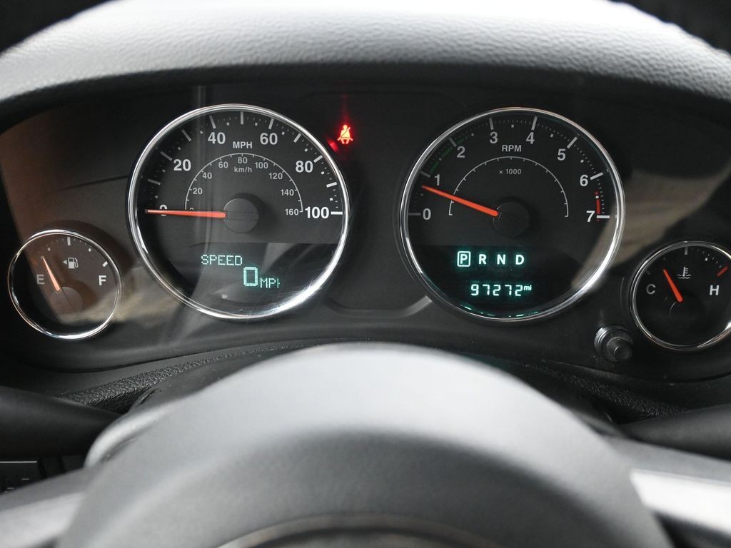 Ford Edge Vehicle Full-screen Gallery Image 10