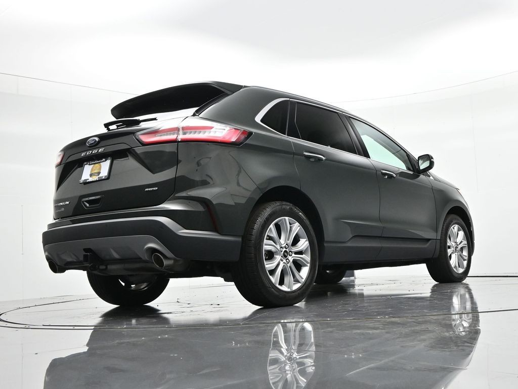 Ford Edge Vehicle Full-screen Gallery Image 47