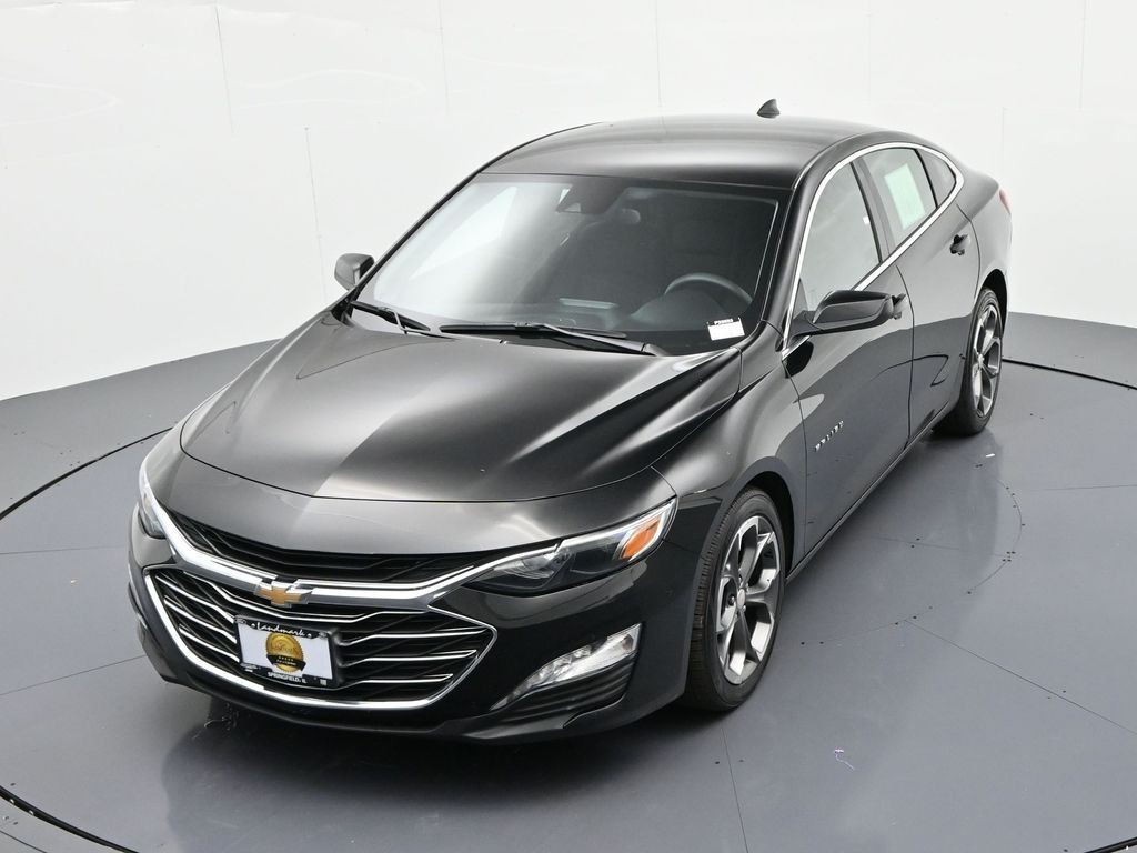 Chevrolet Malibu Vehicle Full-screen Gallery Image 27