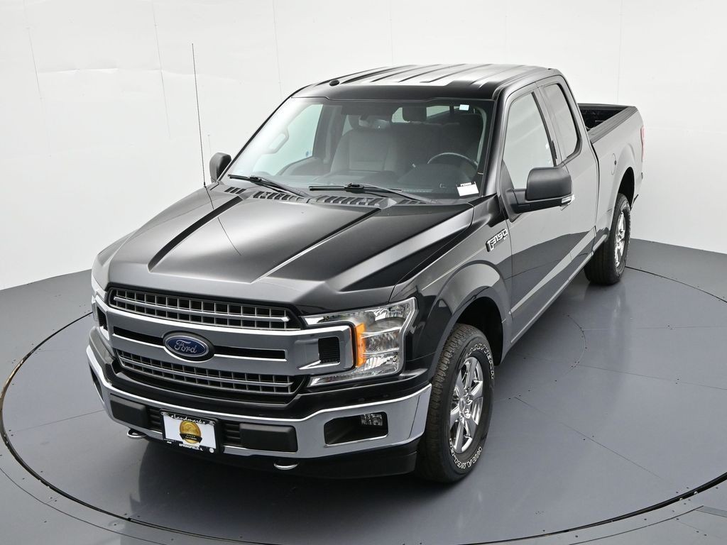 Ford F-150 Vehicle Full-screen Gallery Image 23