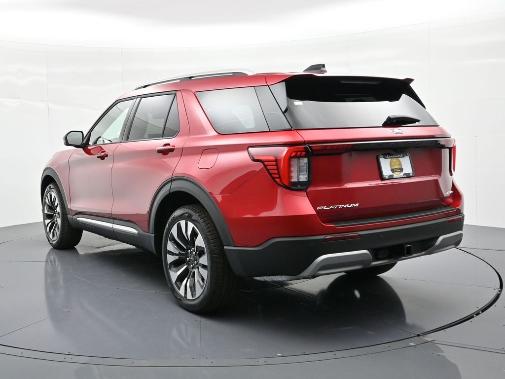 Ford Explorer Vehicle Full-screen Gallery Image 8