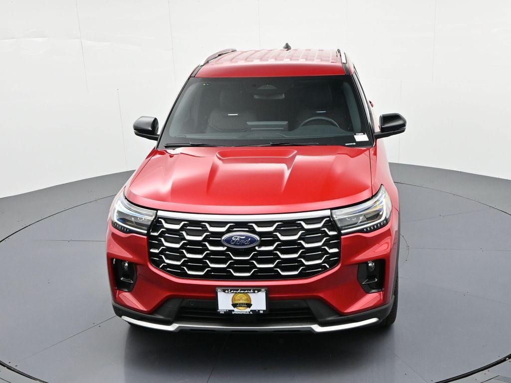 Ford Explorer Vehicle Full-screen Gallery Image 24
