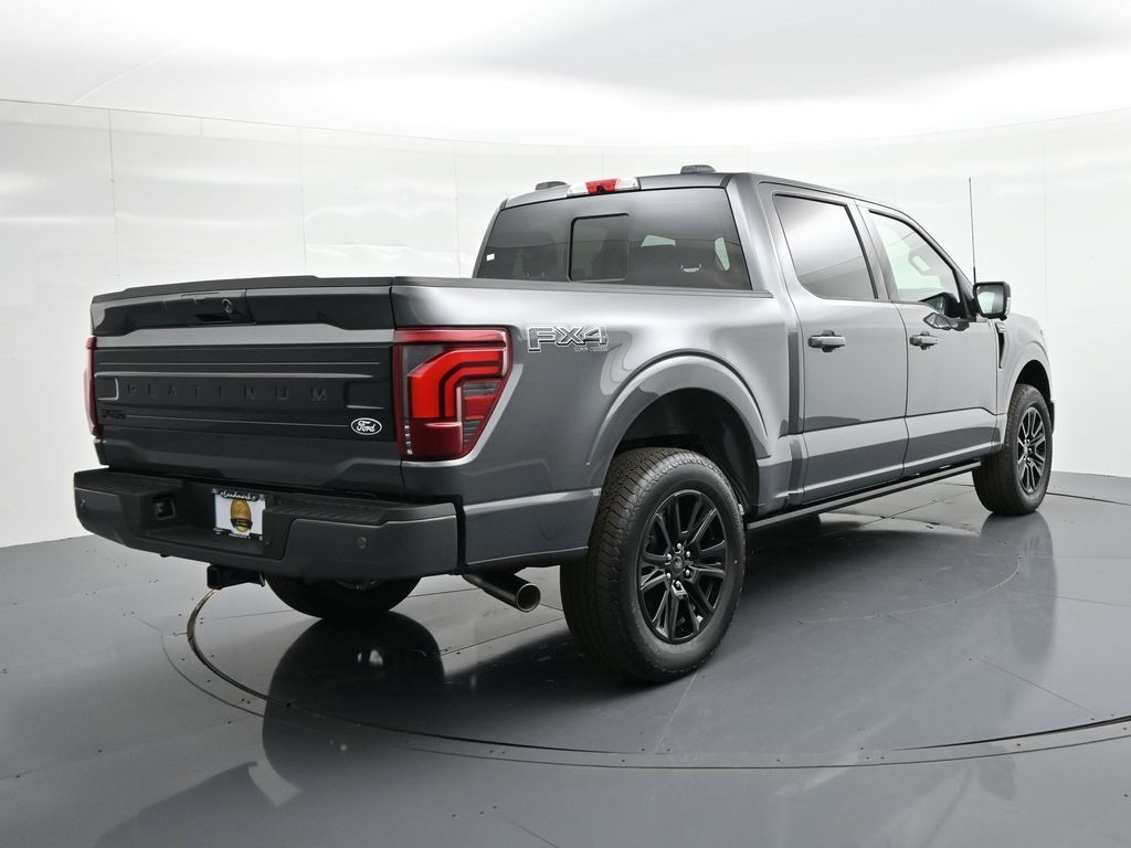 Ford F-150 Vehicle Full-screen Gallery Image 6