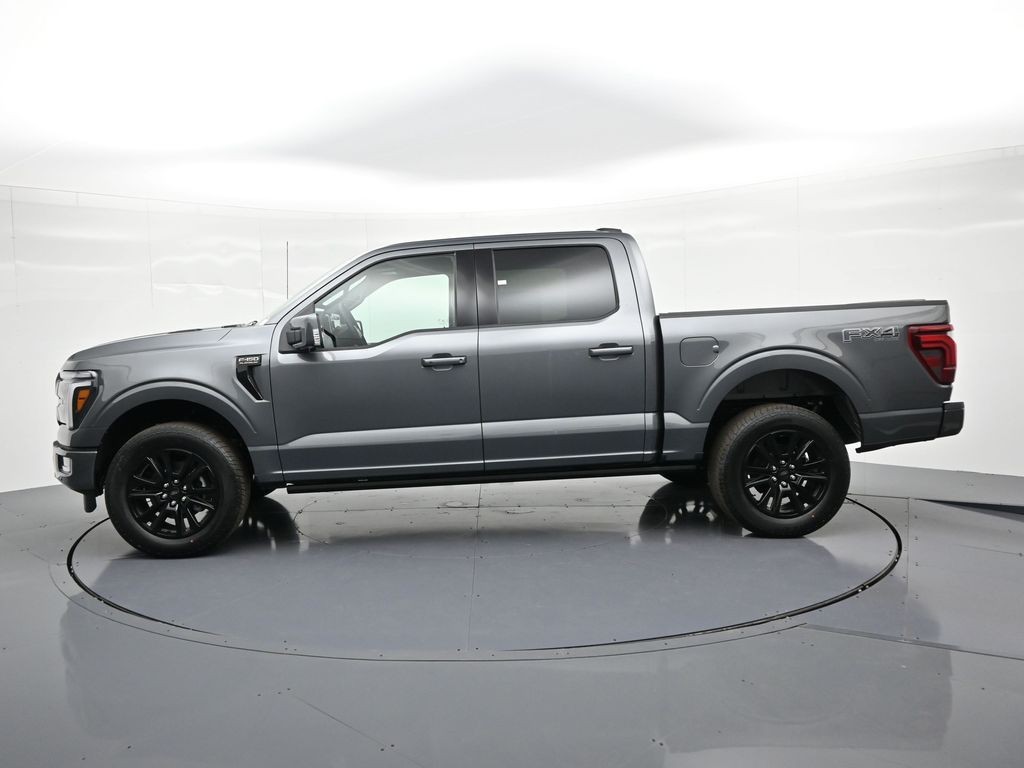 Ford F-150 Vehicle Full-screen Gallery Image 9