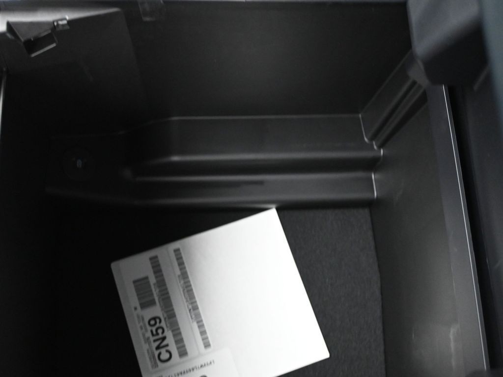 Ford F-150 Vehicle Full-screen Gallery Image 30