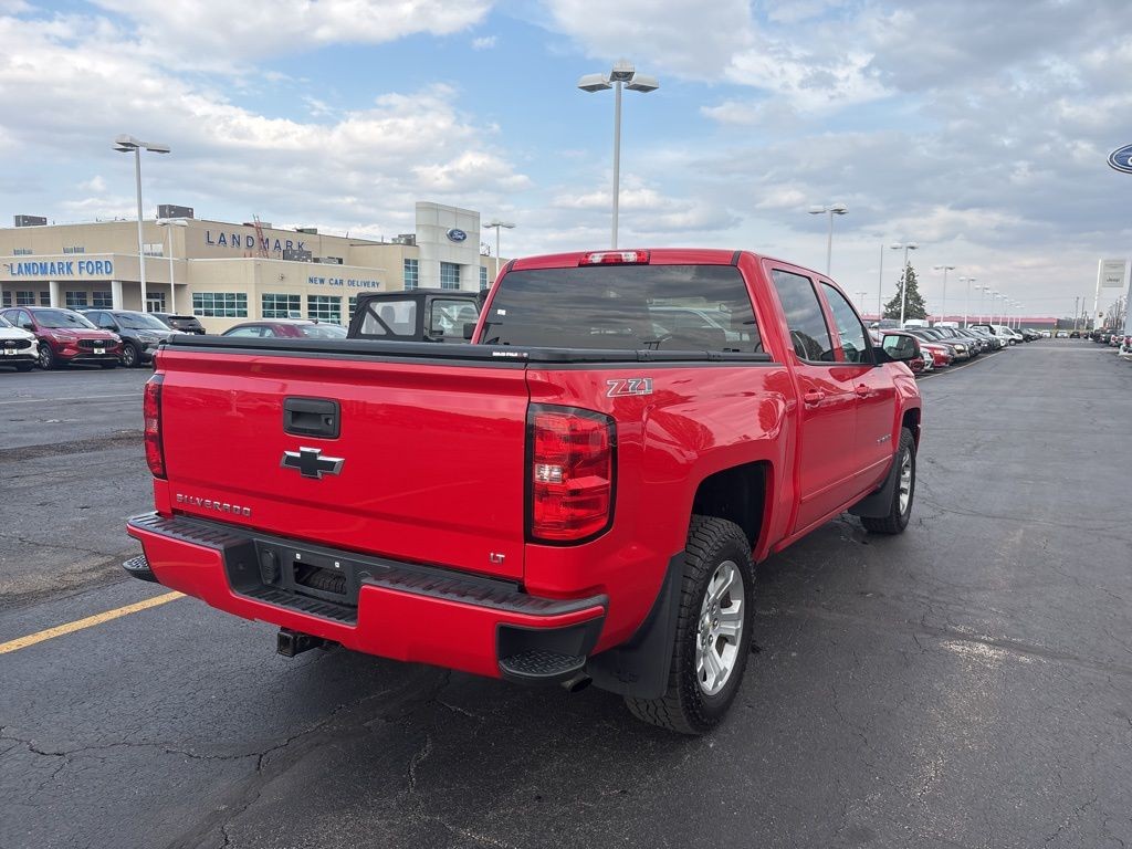 Chevrolet Silverado 1500 Vehicle Full-screen Gallery Image 6