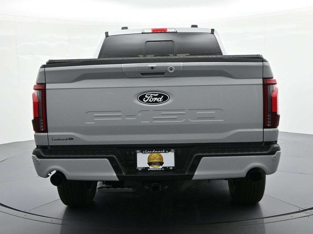 Ford F-150 Vehicle Full-screen Gallery Image 7