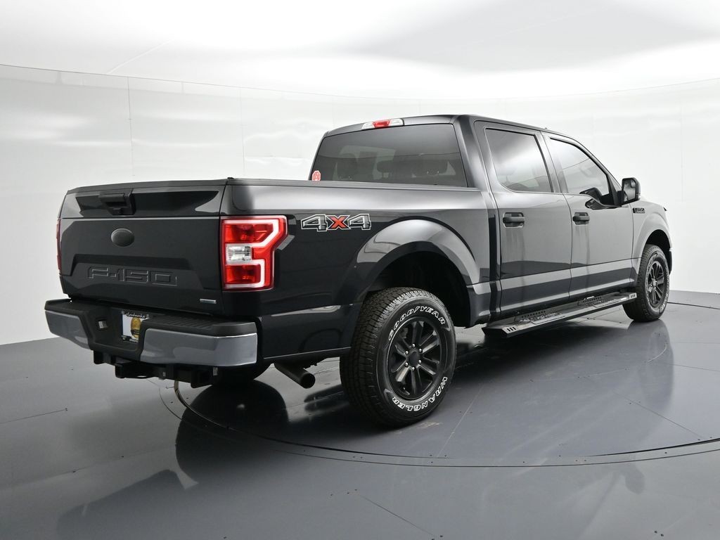 Ford F-150 Vehicle Full-screen Gallery Image 06