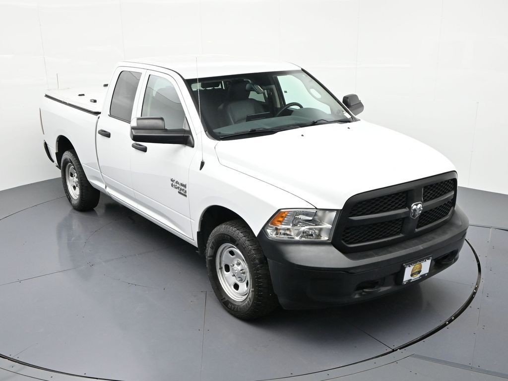 Ram 1500 Classic Vehicle Full-screen Gallery Image 19