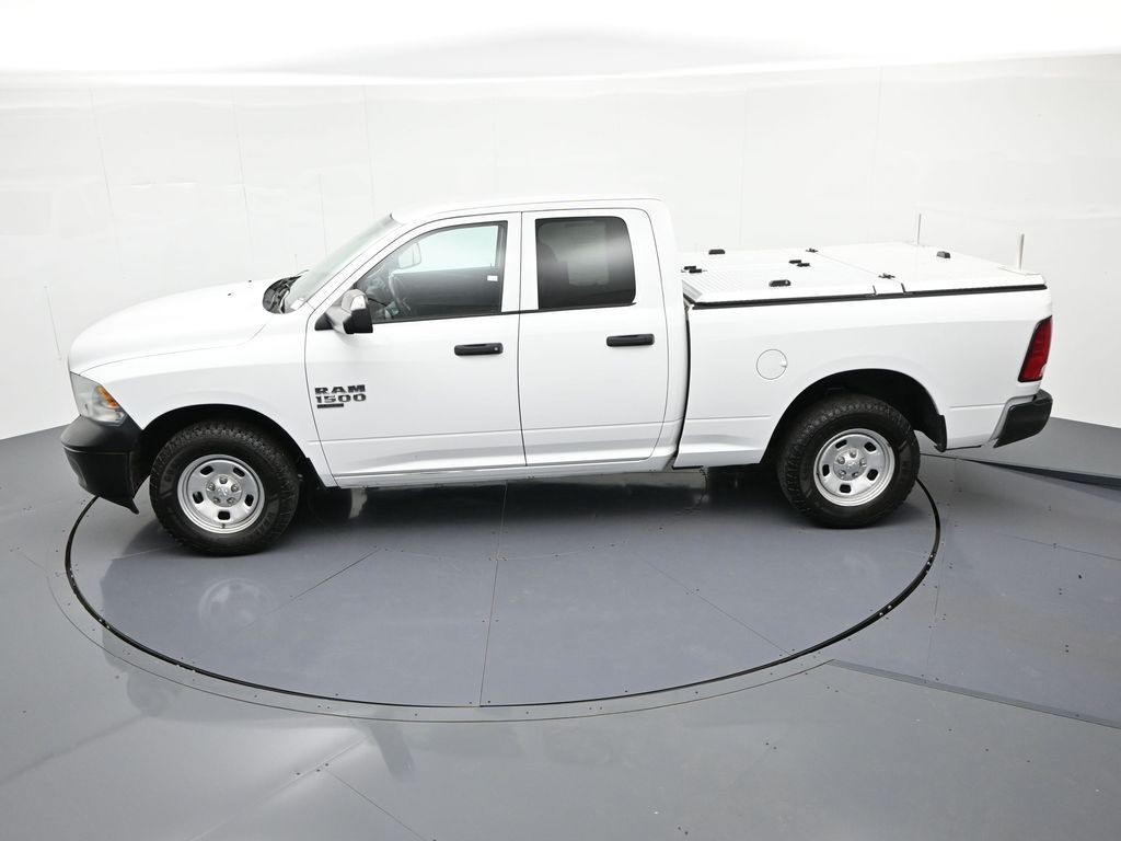 Ram 1500 Classic Vehicle Full-screen Gallery Image 22