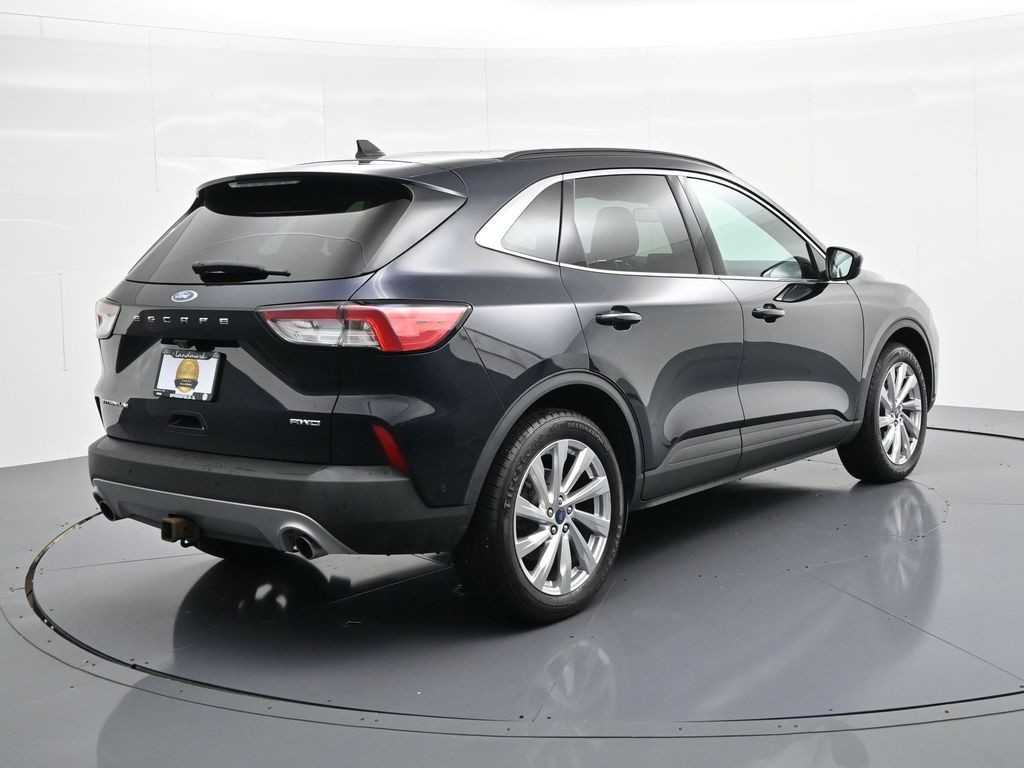 Ford Escape Vehicle Full-screen Gallery Image 6