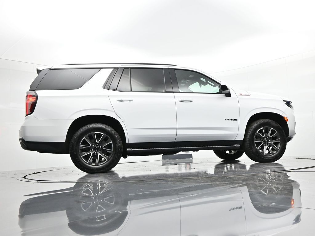Chevrolet Tahoe Vehicle Full-screen Gallery Image 36