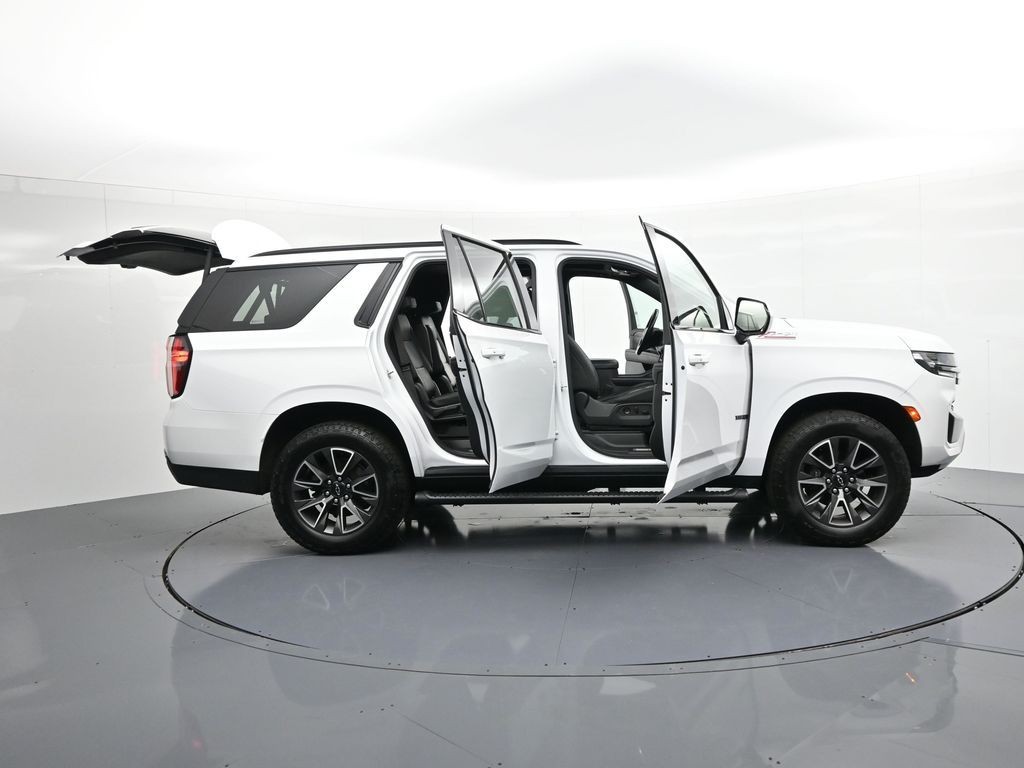 Chevrolet Tahoe Vehicle Full-screen Gallery Image 37
