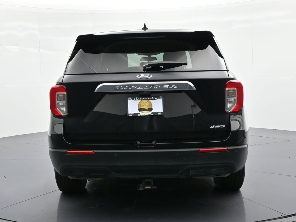 Ford Explorer Vehicle Full-screen Gallery Image 07