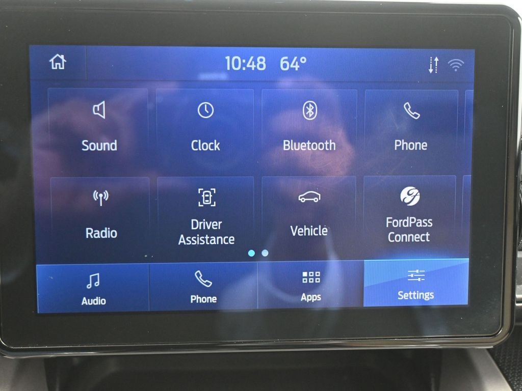 Ford Explorer Vehicle Full-screen Gallery Image 11