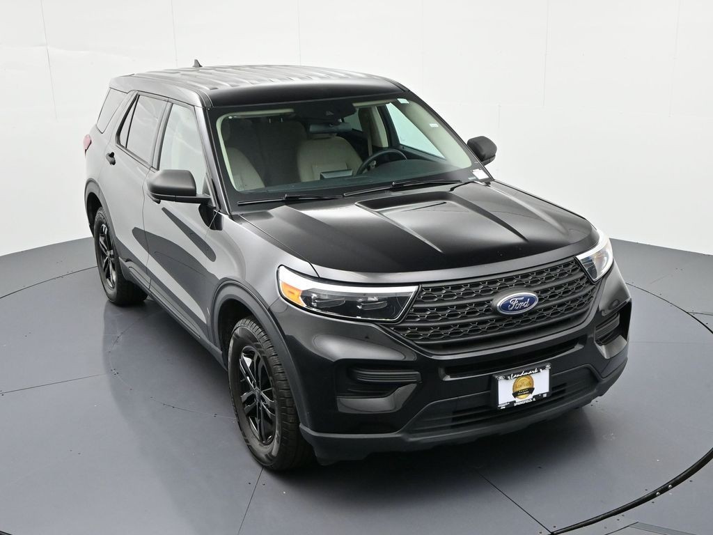 Ford Explorer Vehicle Full-screen Gallery Image 27