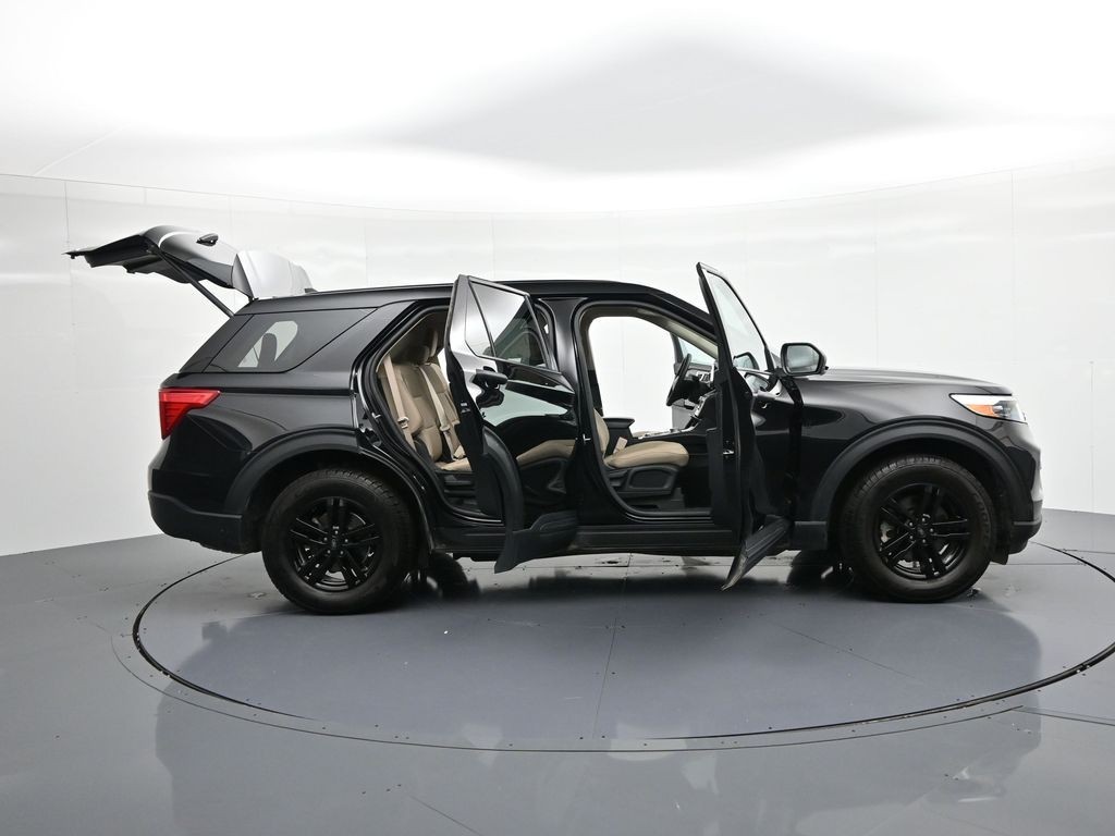 Ford Explorer Vehicle Full-screen Gallery Image 35