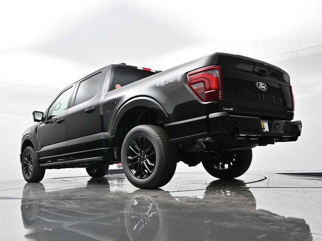 Ford F-150 Vehicle Full-screen Gallery Image 31
