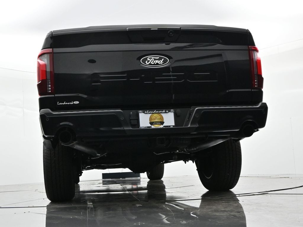 Ford F-150 Vehicle Full-screen Gallery Image 32
